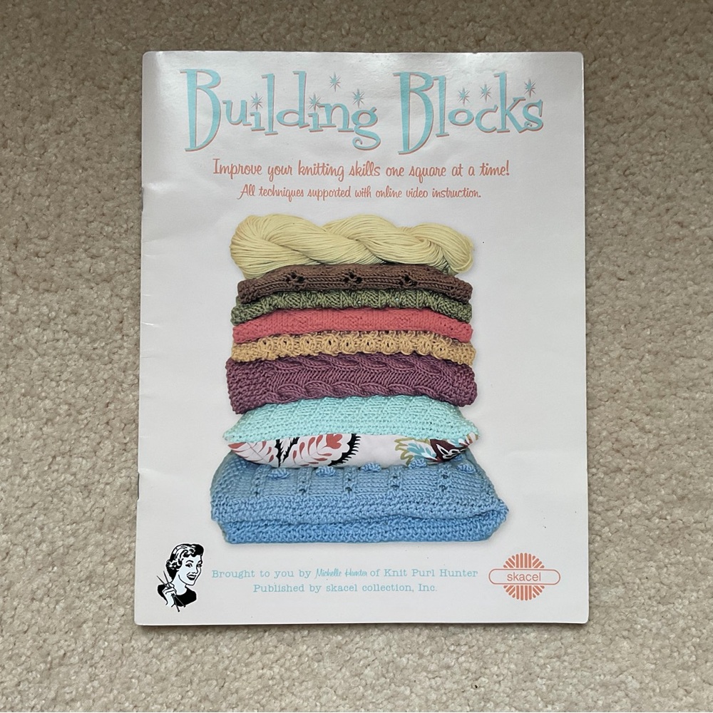 Knitting Kit with Yarn and Needles🎉FREE SHIPPING, FREE SZ 11 NEEDLES. - Picture 2 of 11
